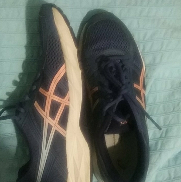 Asics running - Picture 4 of 4